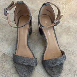 CL by Laundry Silver Sparkly Heels Size 9.5